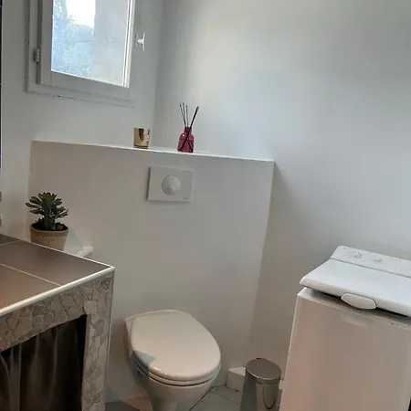 Charmant Logement 아파트 *